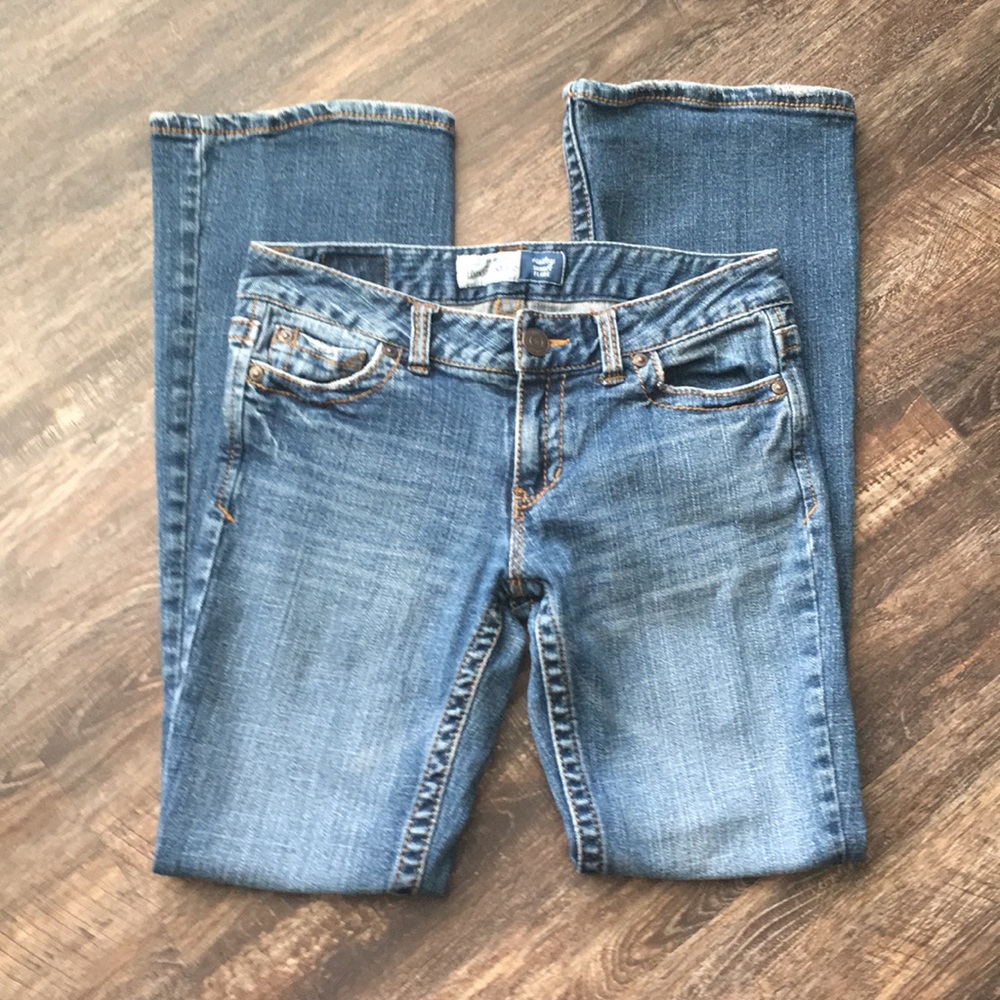 Aeropostale Hailey Skinny Flare. Size 3/4.
